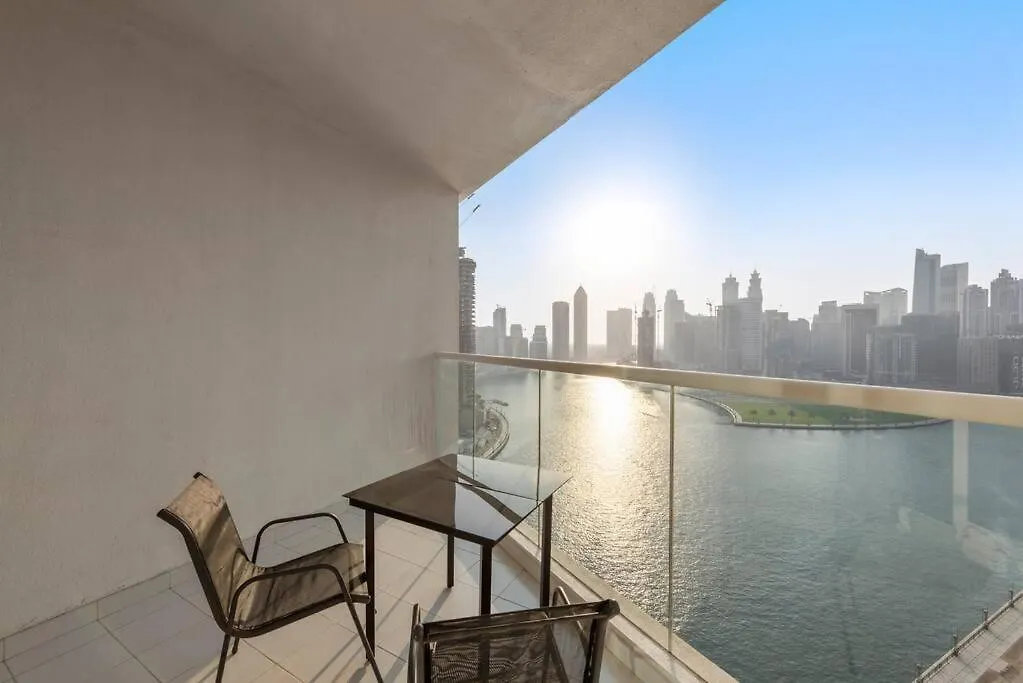 Magnificent Studio In Business Bay With A Pool & Gym Dubai Apartment